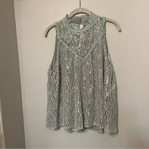 Wishlist Top Sage Green Lace Sleeveless Swing Romantic Key Hole Back Lined L EUC
